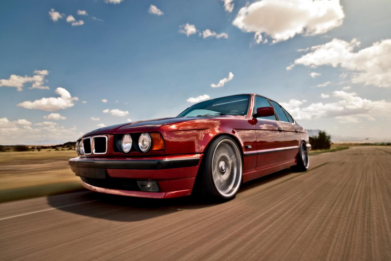 Illustration for article titled Have a Bavarian ton of E32s, E34s and E36s